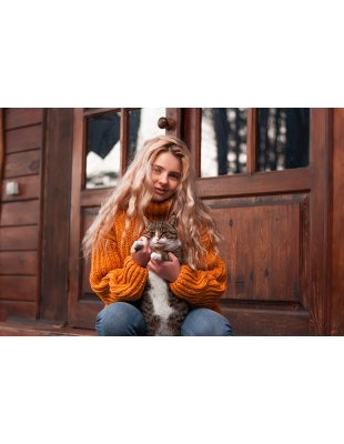 Naomi Hand-Knitted Sweater 